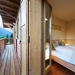 Otel Lumen *