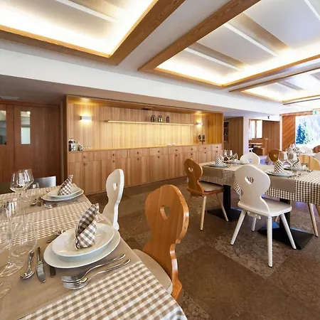 Lumen Hotel